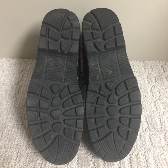 Men’s Roots Canada Black Leather Boots - Picture 5 of 7